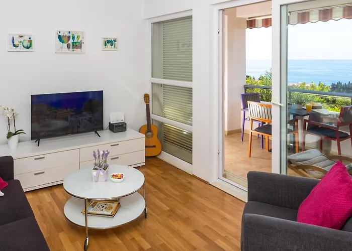 Διαμέρισμα Sunspot - Beautiful View With Big Garden, Free Parking, *